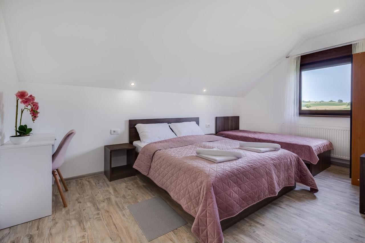 Deluxe Apartment With Jacuzzi - Patar ラコヴィツァ エクステリア 写真